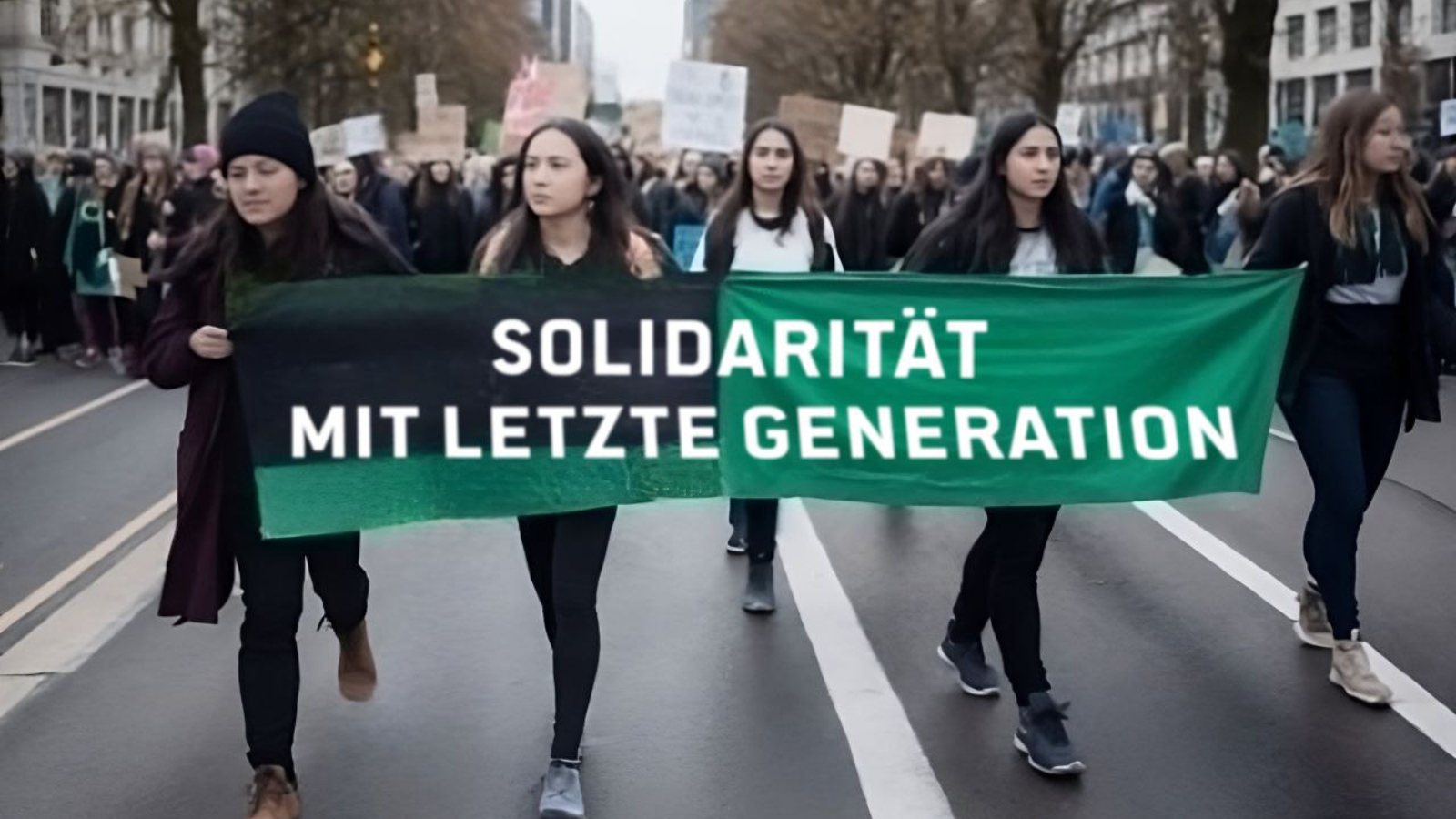 Piratenpartei kritisiert Razzien gegen Letzte Generation